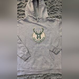 Milwaukee Bucks Gray Hooded Sweatshirt Fanatics Size Small